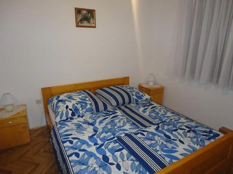 Apartments Ivo Porat  Porat (Krk)