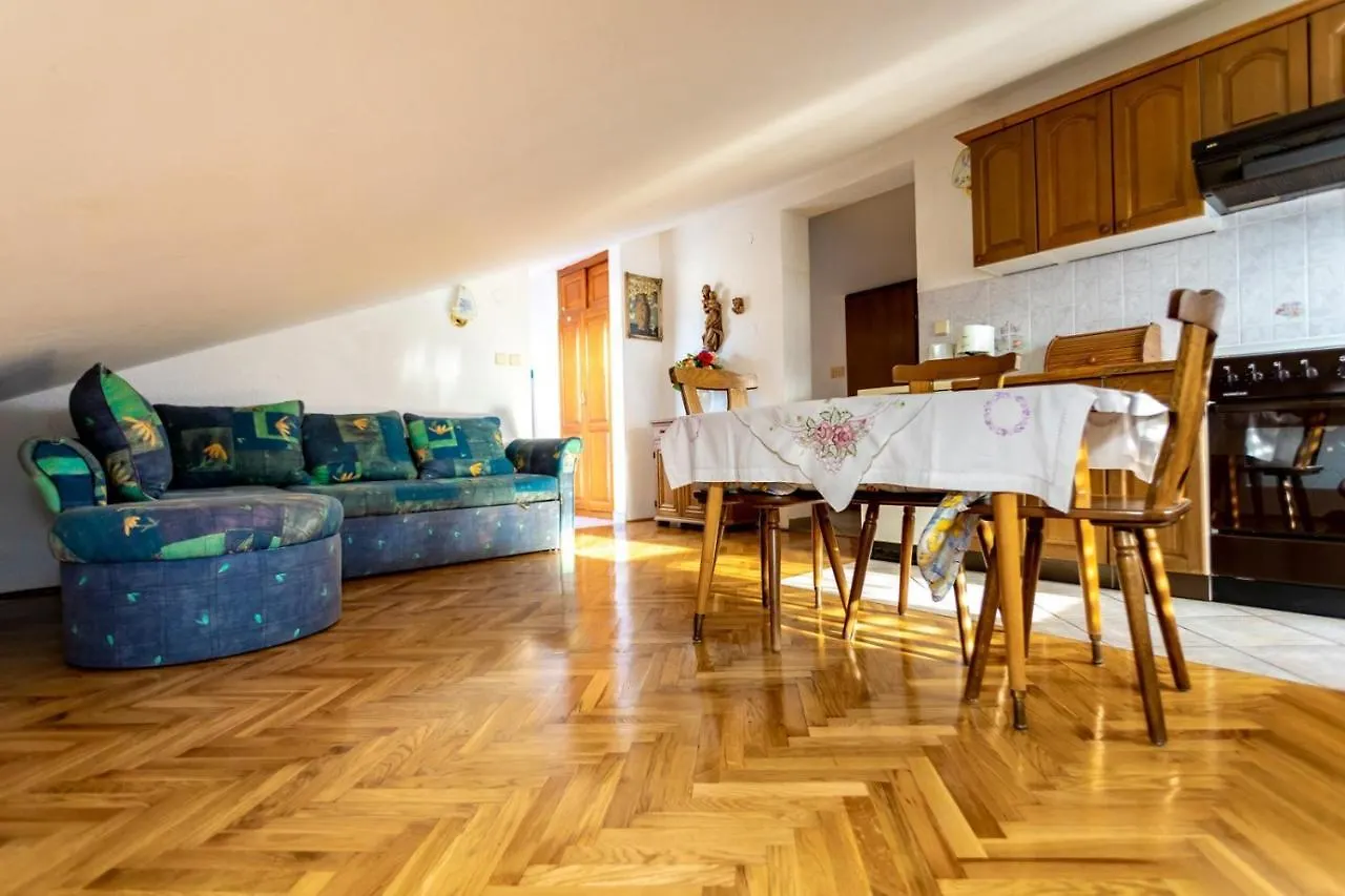 Affittacamere Apartments Ivo Porat