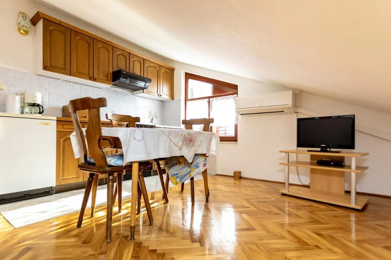 Affittacamere Apartments Ivo Porat